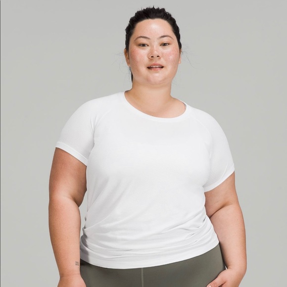 White Lululemon Swiftly Tech Tee 2.0 - Picture 1 of 6